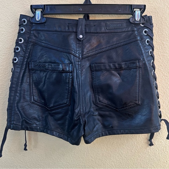 Blank NYC Black “The Barrow” Faux Leather Lace-Up Shorts Size 26 EUC! - Picture 9 of 13